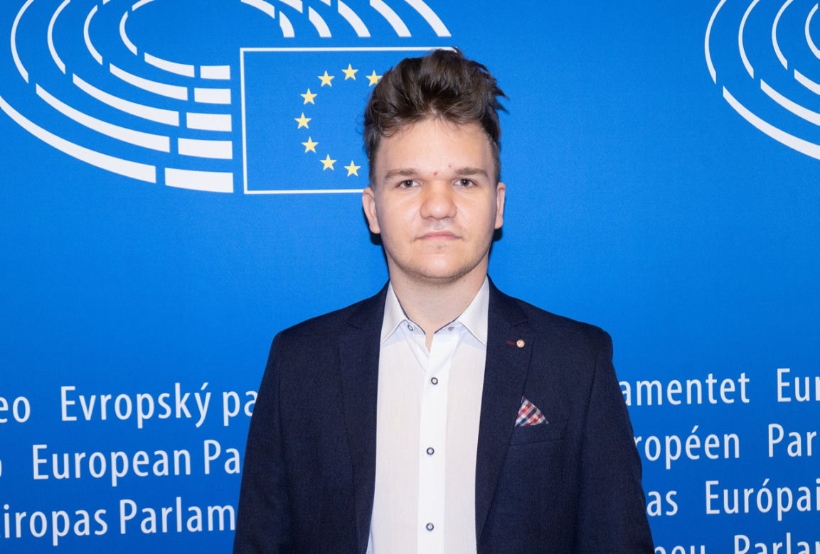 Polityk Lewicy Patryk Kwiatkowski wyznał, że jest gejem