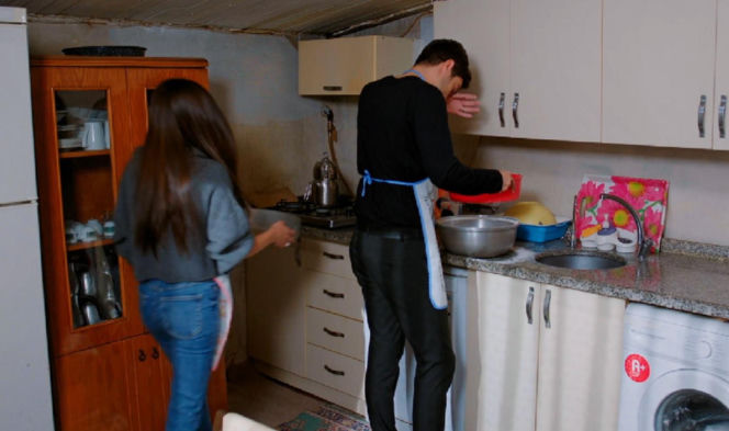 Miłość i nadzieja, odcinek 350. Zeynep, Ege