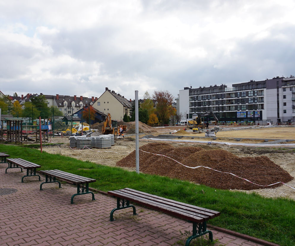 Trwa budowa kompleksów sportowych z KBO
