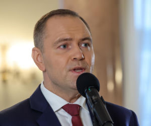 Demontaż okrągłego stołu w Pałacu Prezydenckim