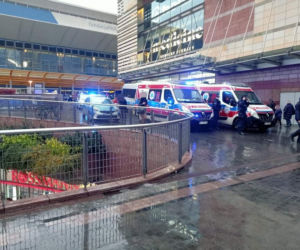 Kolejna tragedia w Złotych Tarasach. Nie żyje kobieta