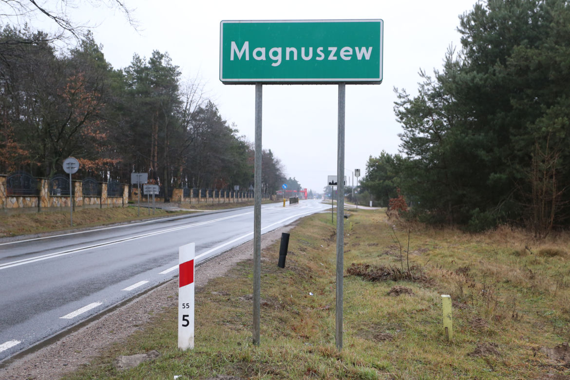 Makabra w Rozniszewie. Mąż zabił żonę i ranił syna	
