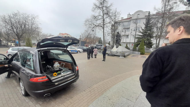 Pogrzeb Marcina Przewoźniaka. On na wszystko miał limeryk