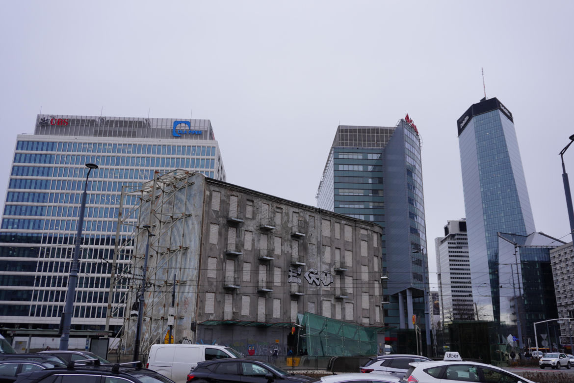 Kamienica przy Twardej 28