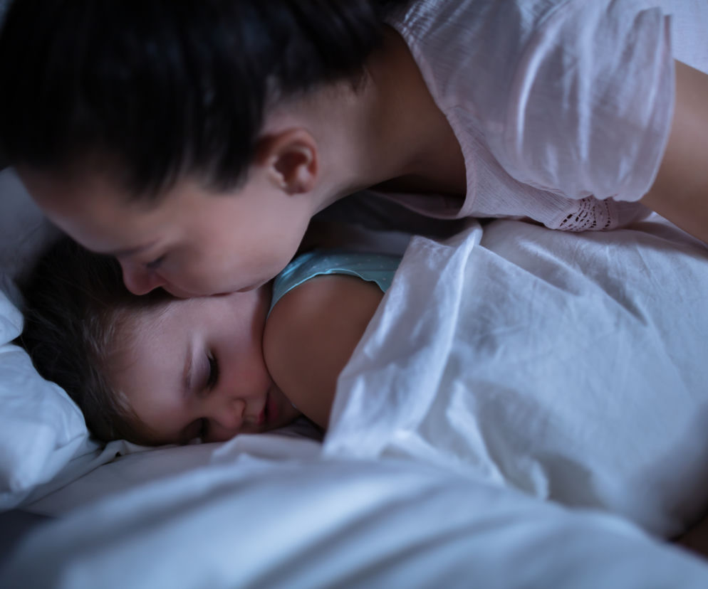 Genialny sposób pediatry na nocne pobudki kilkulatka odmienił życie mamy