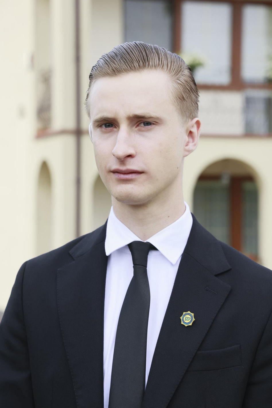 Na zdjęciach z planu "Rancza" zabrakło Olbrychskiego! Za to Lucy kwitnie, a Żak z Barcisiem stają w szranki