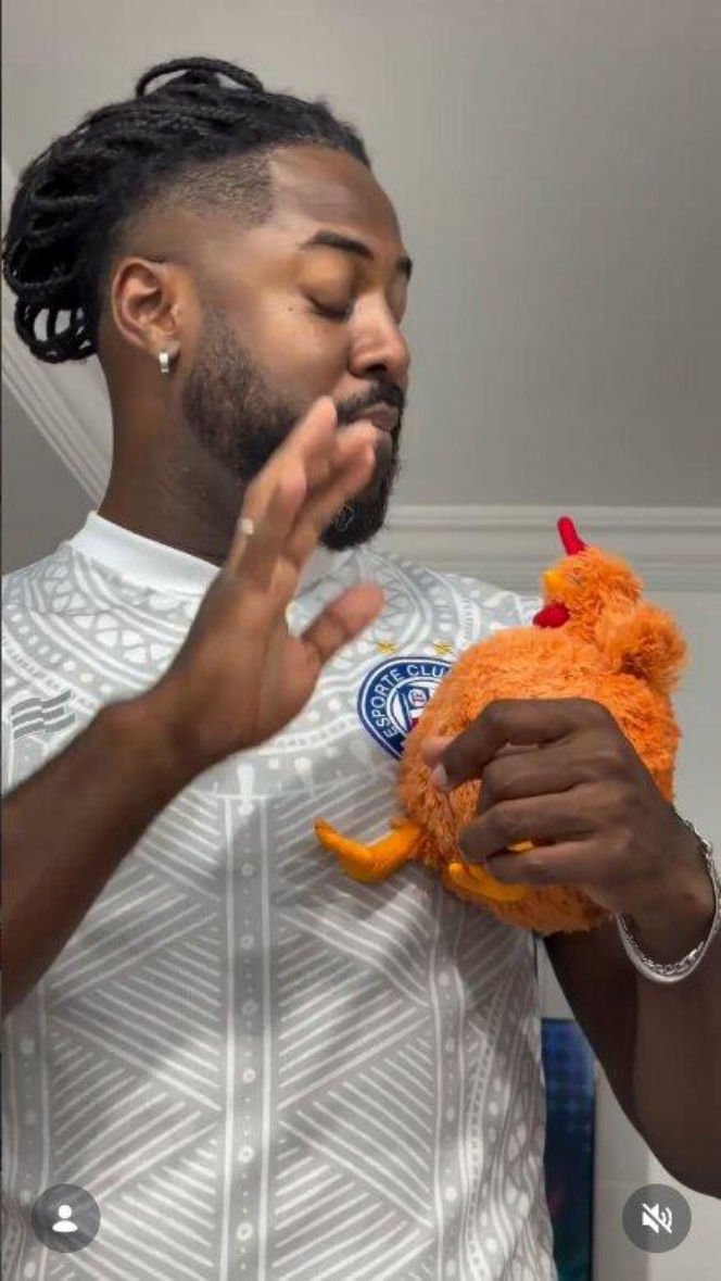 Fani nie mogą w to uwierzyć! Nie żyje popularny influencer