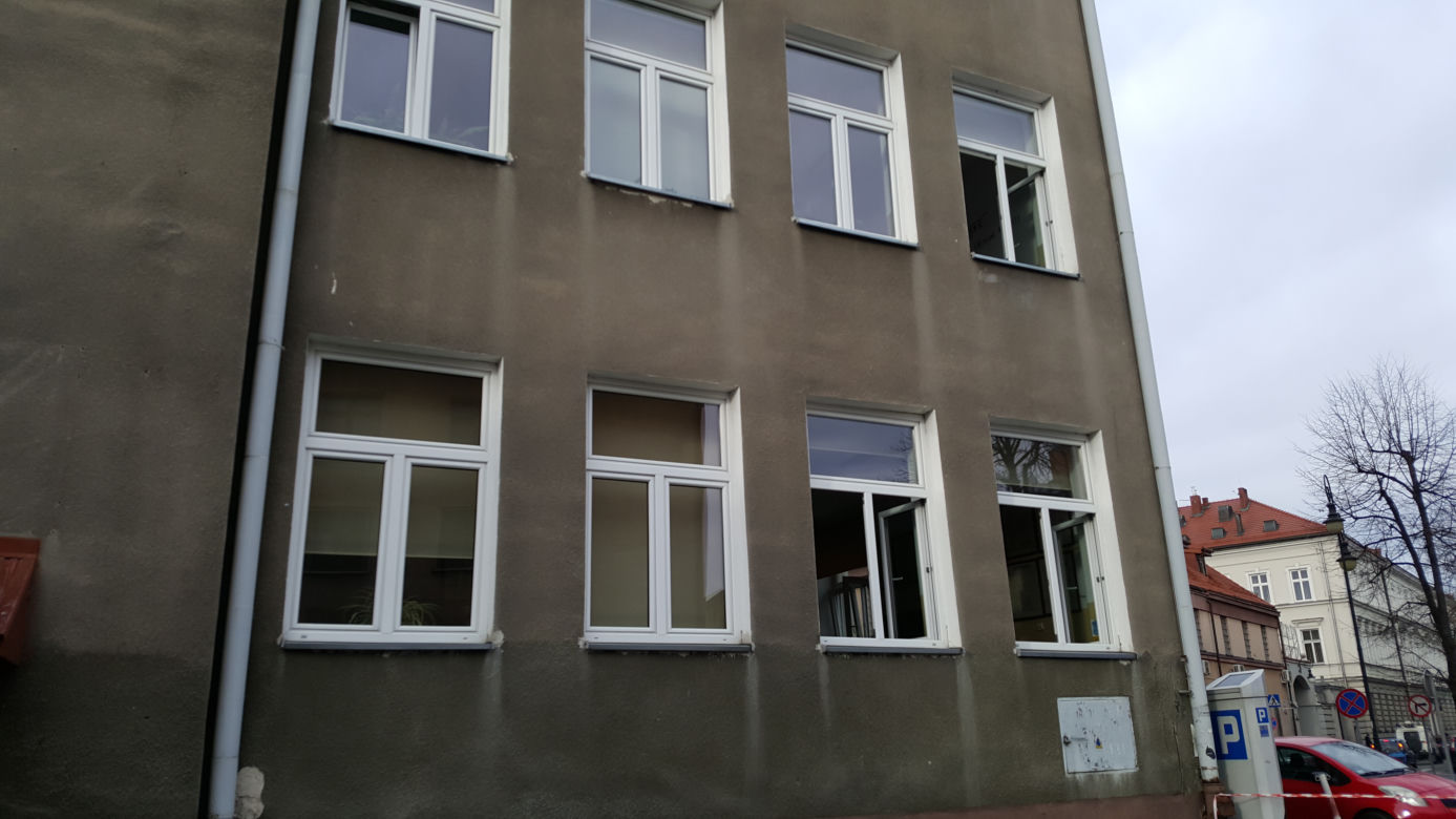 Ewakuacja w centrum miasta! Sześć osób zostało poszkodowanych