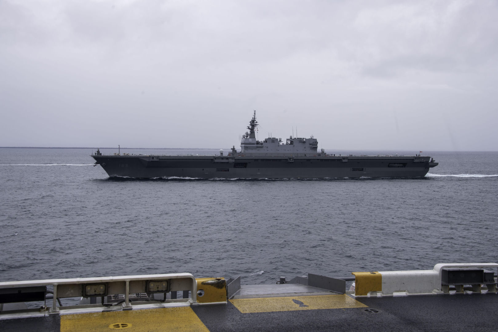 IS "Izumo" (DDH-183)