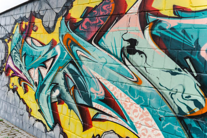 Przy ul. Mieszka I w Siedlcach można podziwiać całą galerię murali i graffiti