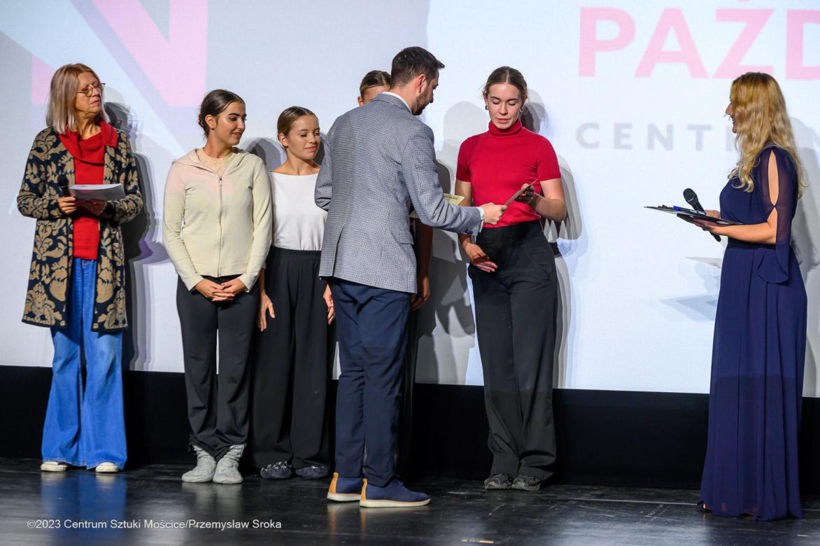 SCENA OTWARTA. Finał konkursu „My Dance” i spektakl „Humani corporis fabrica”