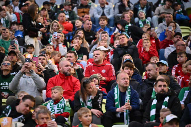 Lechia Gdańsk - Legia Warszawa: Zdjęcia kibiców z meczu 33. kolejki PKO BP Ekstraklasy