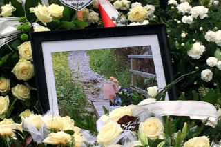 Łódź: Pogrzeb harcerek, które zabiła burza