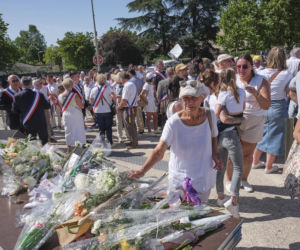 11-latka zgwałcona i zabita przez tatę kolegi. Ludzie są wściekli! Cały kraj protestuje
