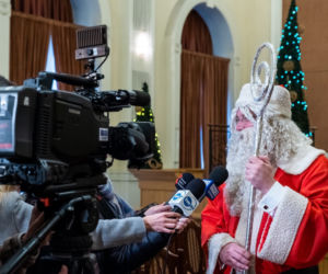 Minister Wójcik został Mikołajem