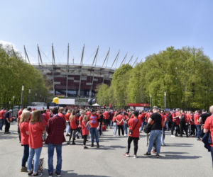  Bitwa kiboli z policją pod Stadionem Narodowym. Pałki, gaz i granaty hukowe. Kilkanaście osób zatrzymanych