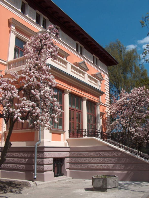 Pałac Ślubów w dawnej willi Ernsta Leonhardta