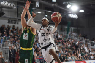 Legia Warszawa z kolejnym zwycięstwem! Pokonali ORLEN Zastal Zieloną Górę 84:66