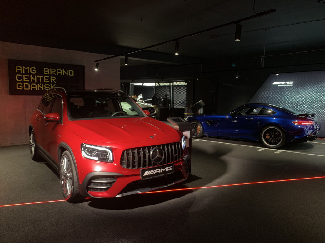 Premiery AMG w AMG Brand Center
