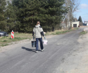 Przez urzędników noszę wodę w wiadrach