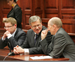 Bronisław Komorowski został zlustrowany - złożył prawdziwe zeznanie lustracyjne