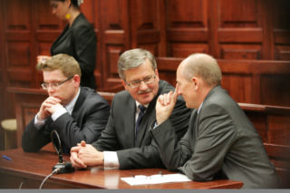 Bronisław Komorowski został zlustrowany - złożył prawdziwe zeznanie lustracyjne