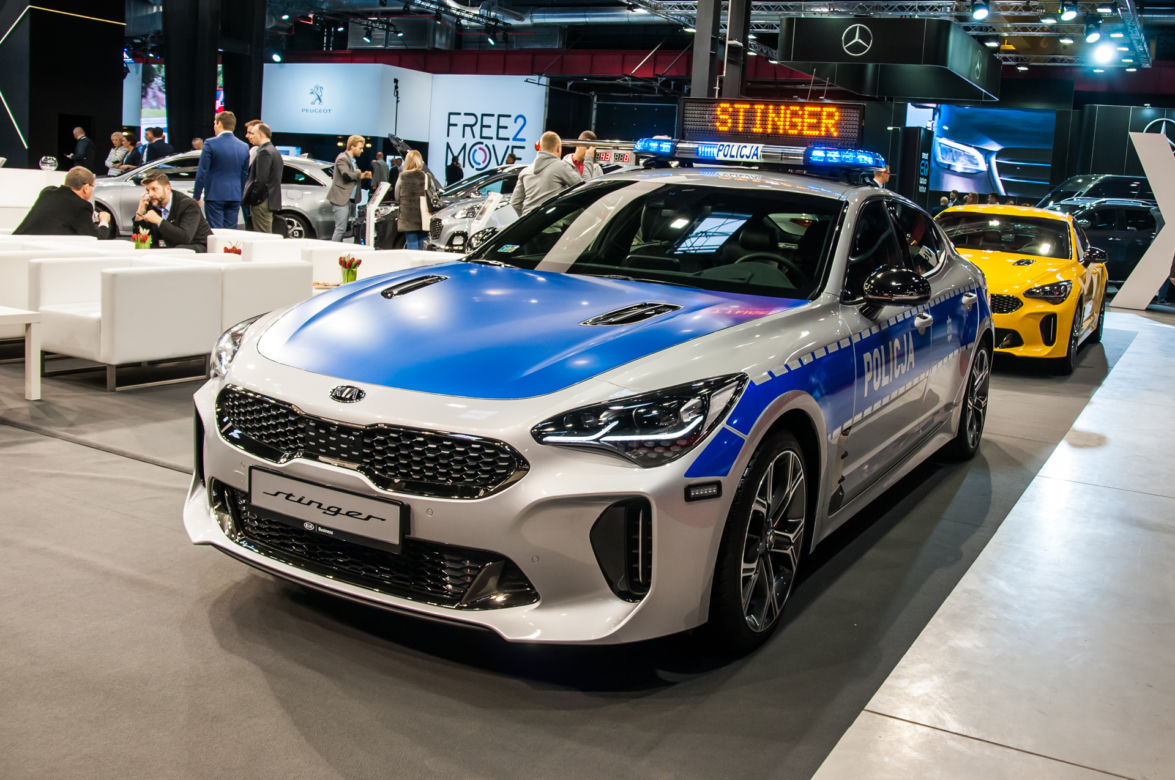 Kia Stinger GT, oznakowany radiowóz