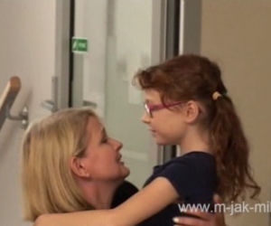 M jak miłość. Ania (Weronika Wachowska), Marta (Dominika Ostałowska)