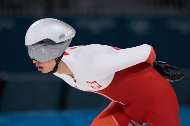 Semirunniy z dziewczyną