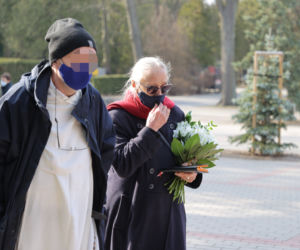 Pogrzeb Alicji Kapuścińskiej. Wzruszające pożegnanie żony słynnego reportera