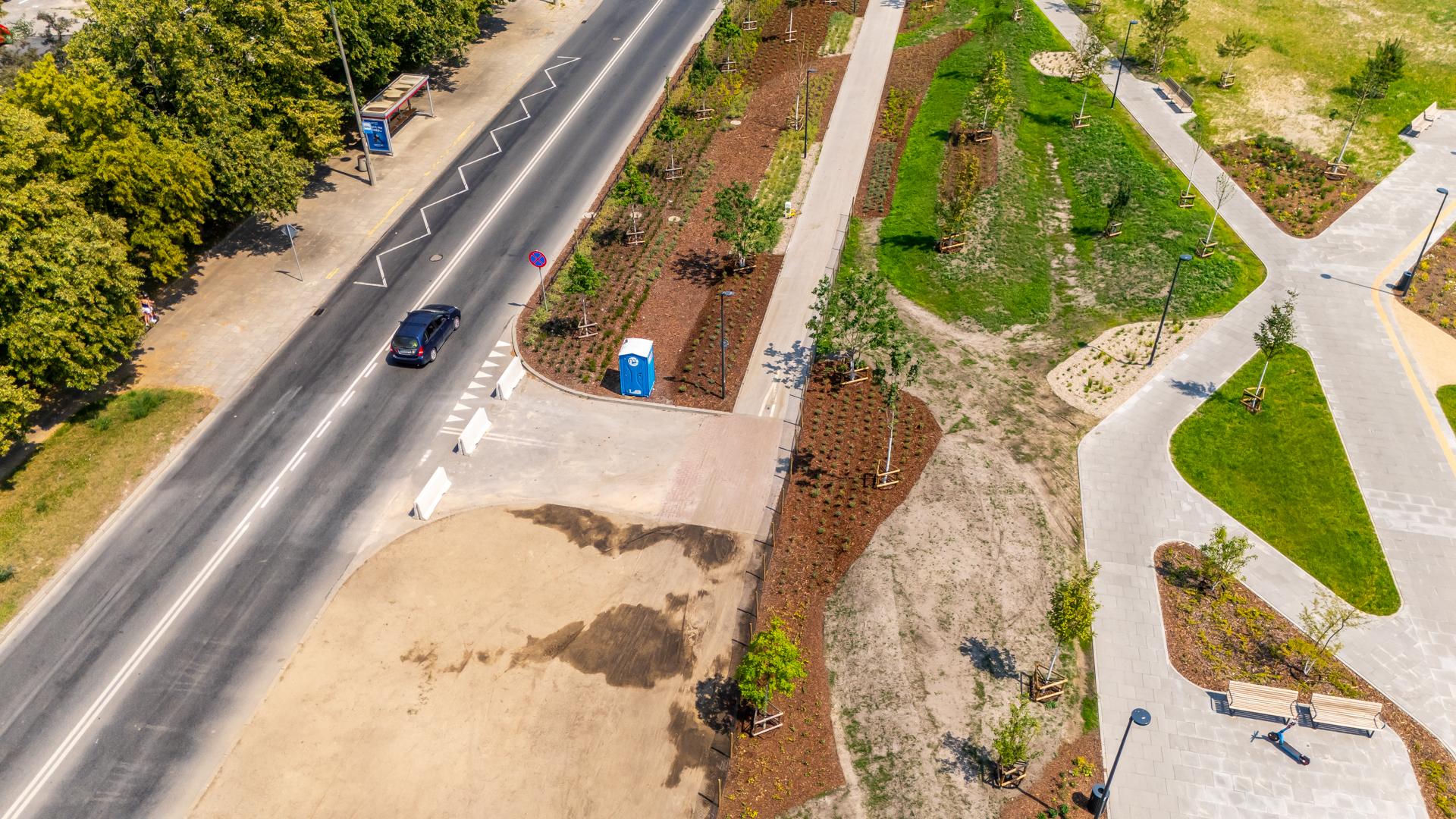 Park nad Południową Obwodnicą Warszawy w Warszawie