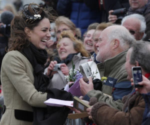 Kate Middleton i książę William ochrzcili łódź