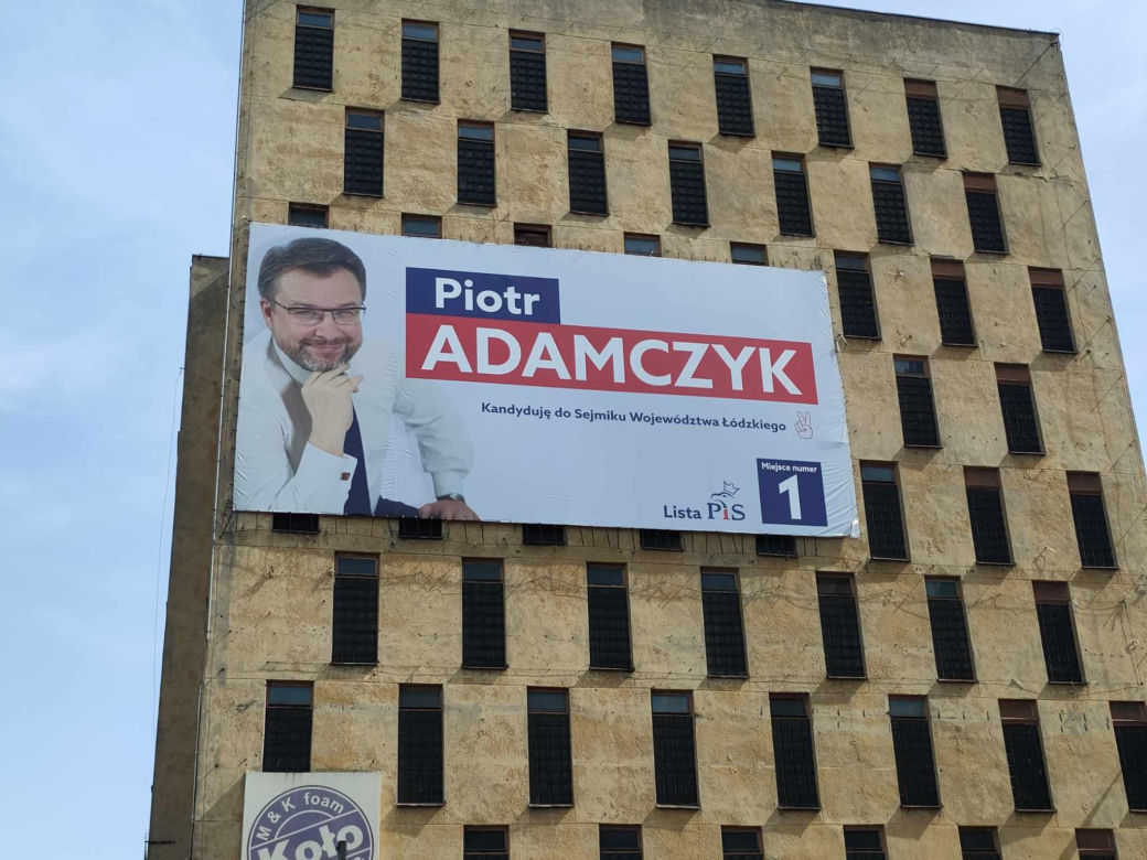 Wybory już za nami a plakaty dalej wiszą. Kto i do kiedy musi je zdjąć?