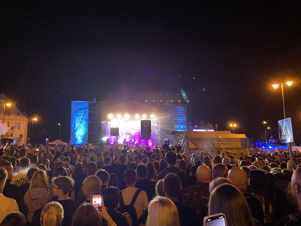  Winobranie 2023. Koncert Smolastego rozgrzał publiczność w Zielonej Górze! Tak się bawiliście [galeria]