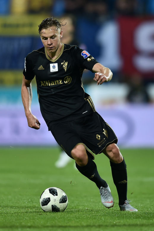 Szymon Żurkowski w Fiorentinie.