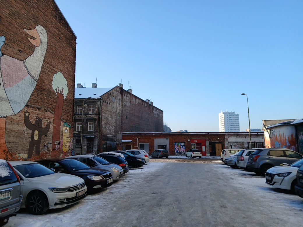 Działka przy ul. Brzeskiej 16 w Warszawie
