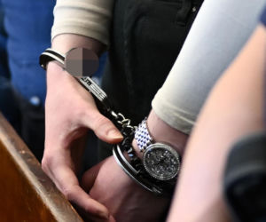 Zatłukł seniora tłuczkiem do mięsa, bo chciał zaimponować kochance. Mordercze trio usłyszało wyroki