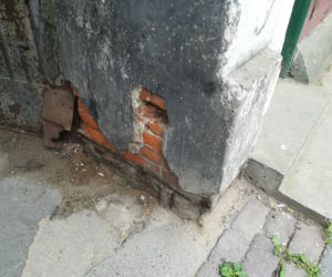 Stara Praga znika na naszych oczach: Kradną nawet całe balkony! 