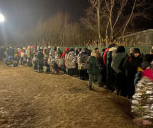 Kolosalny namiot dla uchodźców przy Dworcu Wschodnim. Jurek Owsiak przekazał ważną wiadomość
