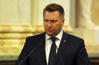 Czarnek grzmi po wyroku NSA ws. małżeństwa jednopłciowego. Małżeństwo to związek kobiety i mężczyzny