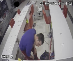 Rozpoznajesz tego mężczyznę? Ukradł kasetkę z pieniędzmi