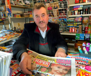 Małżonkowie z Białegostoku od 30 lat sprzedają „Super Express” w swoich kioskach