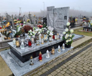 Jasnowidz Jackowski wraca do tragedii w Tryńczy. Pozabijani, poplątani w małym samochodziku. Zginęło pięć młodziutkich osób