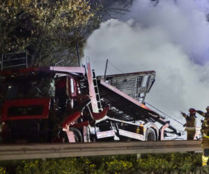 Zderzenie 5 pojazdów na A4. Paliła się ciężarówka! [ZDJĘCIA]