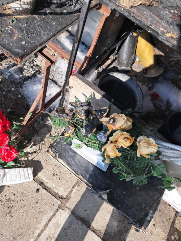 Tragiczny finał pożaru w Toruniu. Ogień pojawił się niespodziewanie, zginął piesek