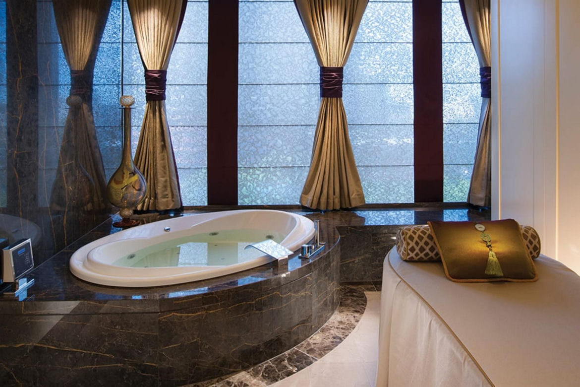 Iga pławi się w luksusach