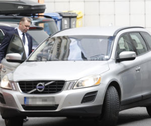 Kaczyński prosi o pieniądze