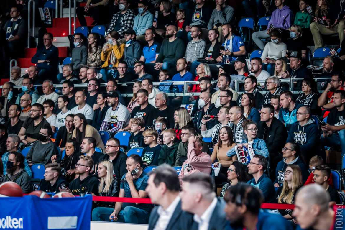 Twarde Pierniki Toruń - Enea Abramczyk Astoria Bydgoszcz, zdjęcia z Areny Toruń 