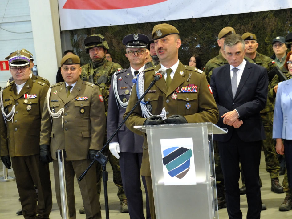 Jak kadet z komandosem. Dzień Kadeta na Zlocie Militaria „Pro Arma” w Lublinie
