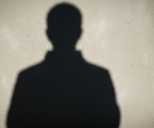 Agresja w Gostyniu podczas interwencji. Kto wezwał pomoc, a potem zaatakował medyków?